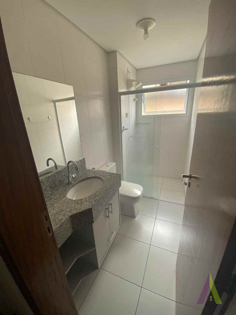  Apartamento Amplo no Centro da Cidade de São Roque!