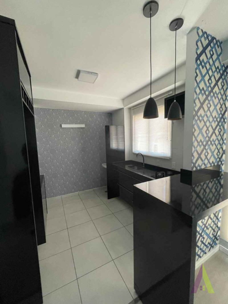 Apartamento Semi-Mobiliado no Coração de São Roque!