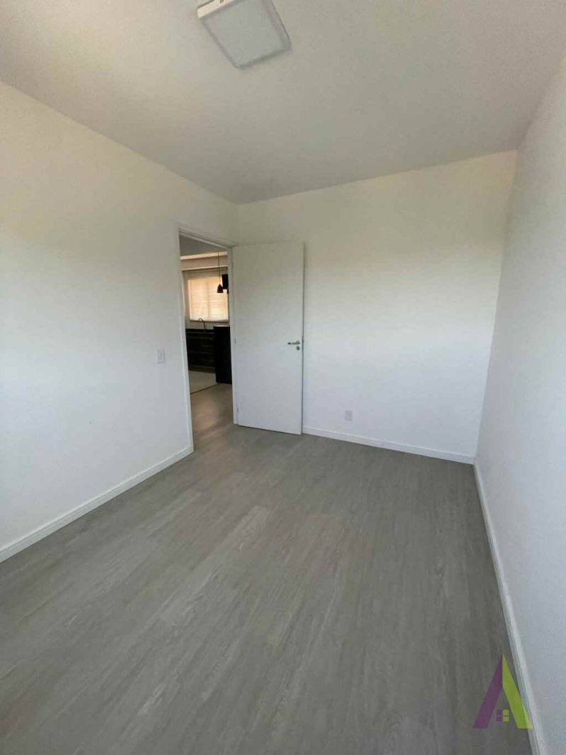 Apartamento Semi-Mobiliado no Coração de São Roque!