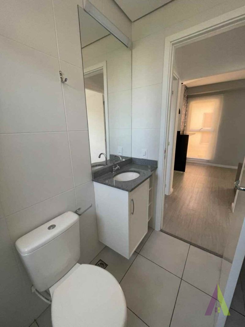 Apartamento Semi-Mobiliado no Coração de São Roque!