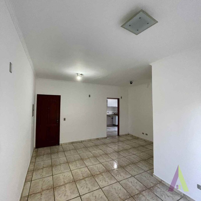  Apartamento Térreo no Centro da Cidade de São Roque!