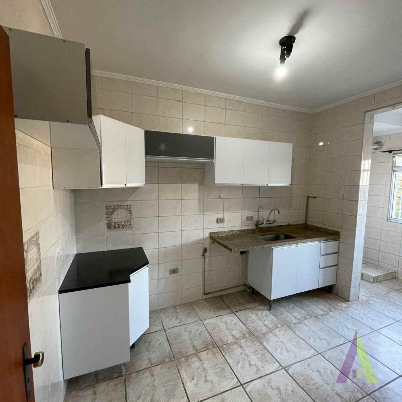  Apartamento Térreo no Centro da Cidade de São Roque!
