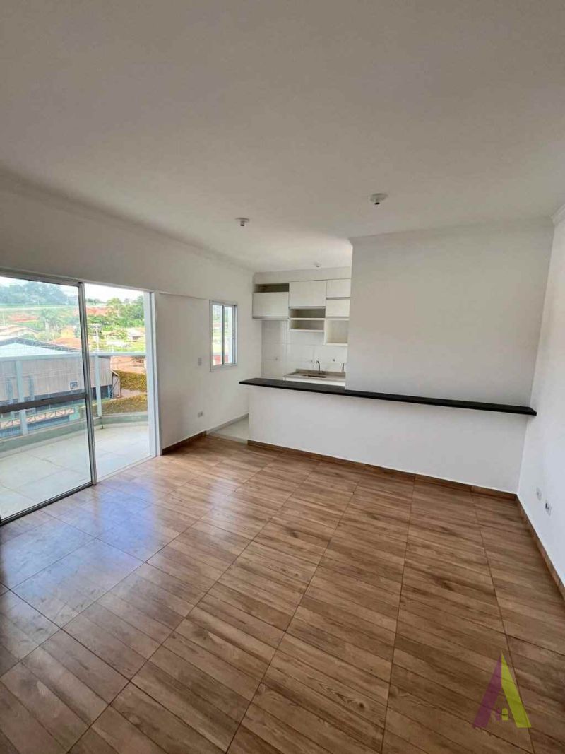 Apartamento com Varanda Gourmet em São Roque!