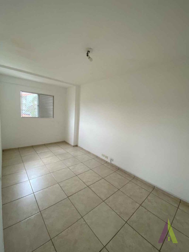 Apartamento Próximo ao Centro de São Roque! 