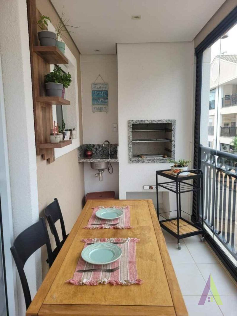 Apartamento em Condomínio Clube em São Roque! 