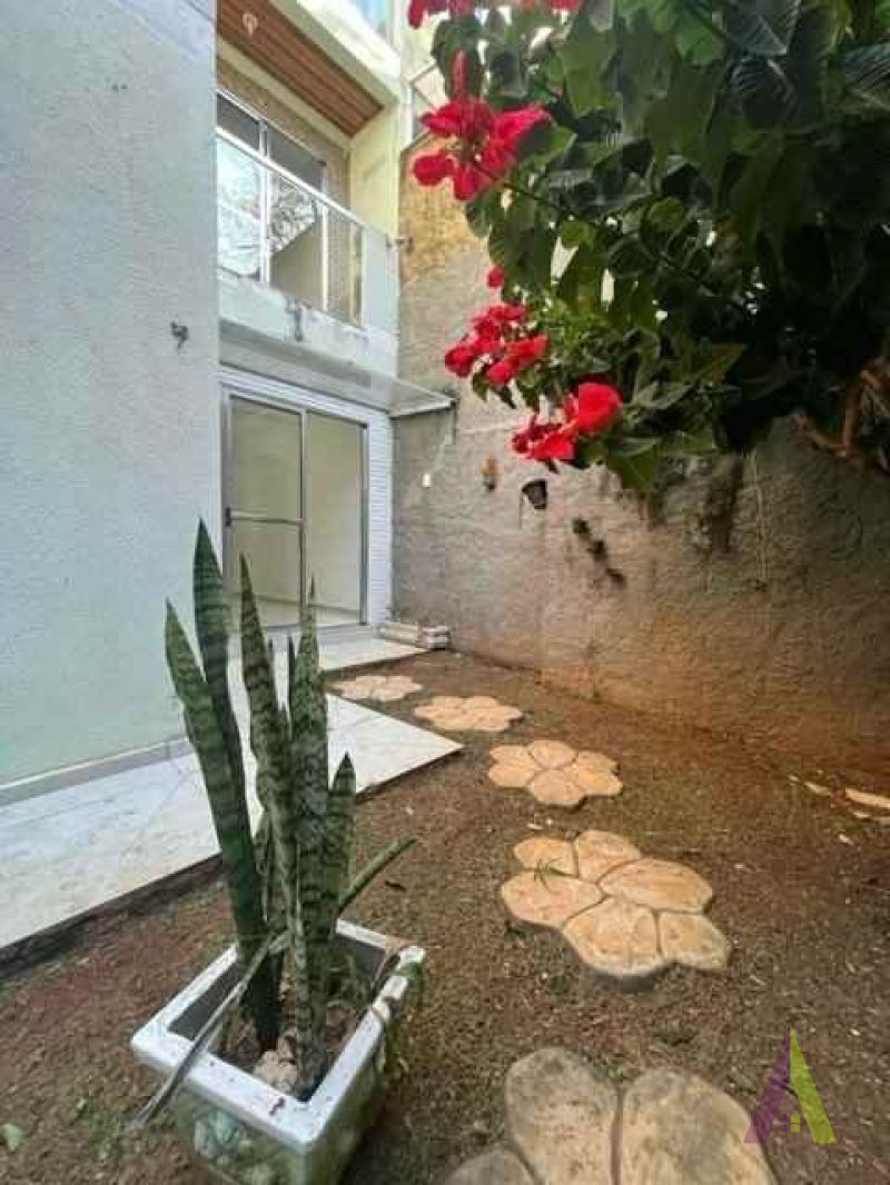 Apartamento Garden Próximo ao Centro de São Roque! 