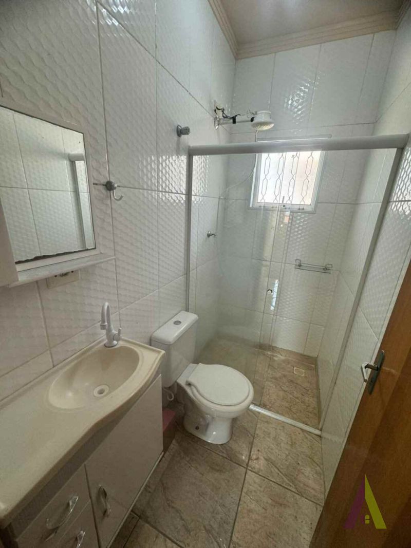 Sobrado Mobiliado em Condomínio de São Roque!