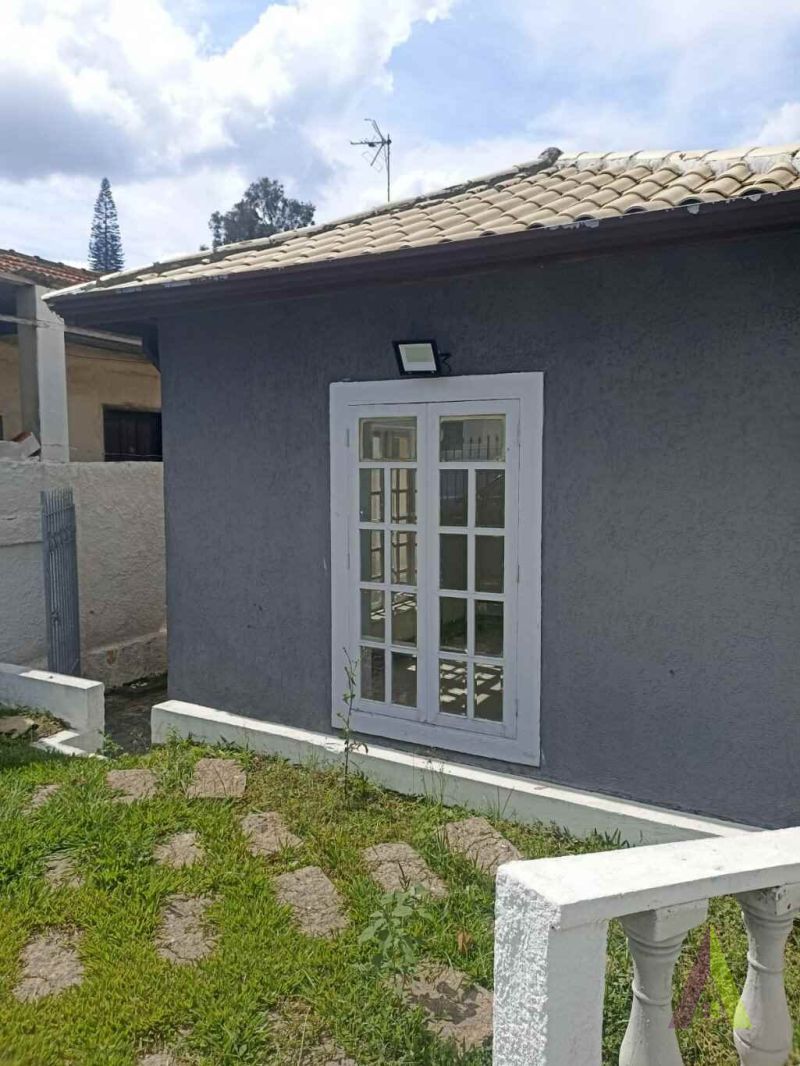 Casa Térrea Comercial em São Roque!