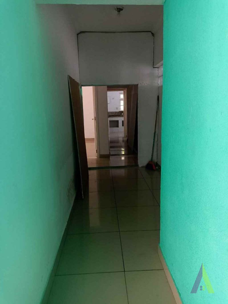 Casa Térrea Comercial em São Roque!