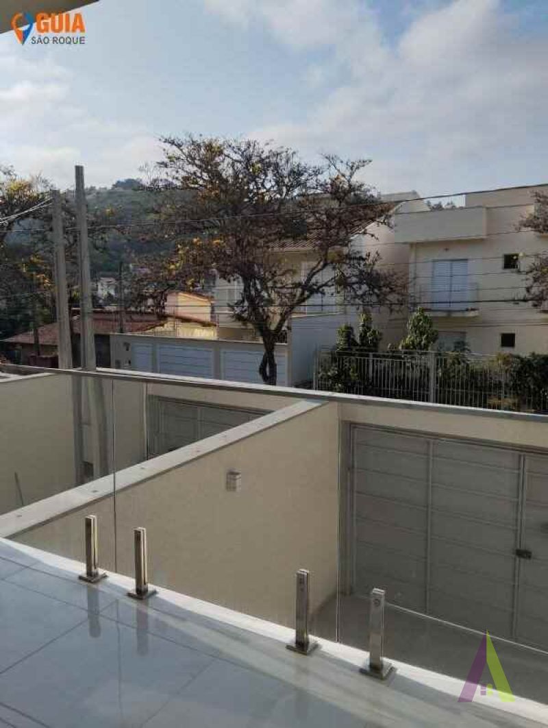 Sobrado Novo em Bairro Tradicional de São Roque! 