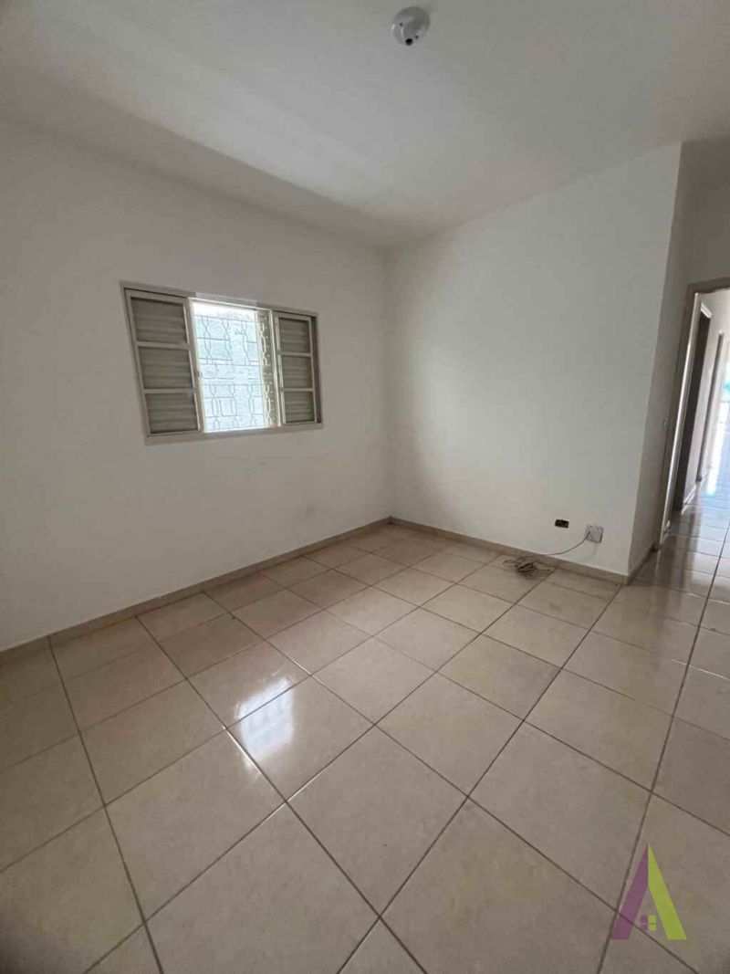 Casa Térrea em São Roque!