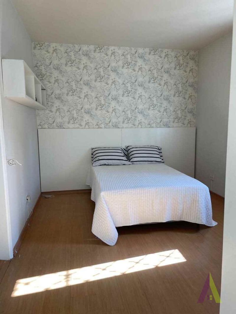 Casa Térrea em Bairro Tradicional em São Roque!