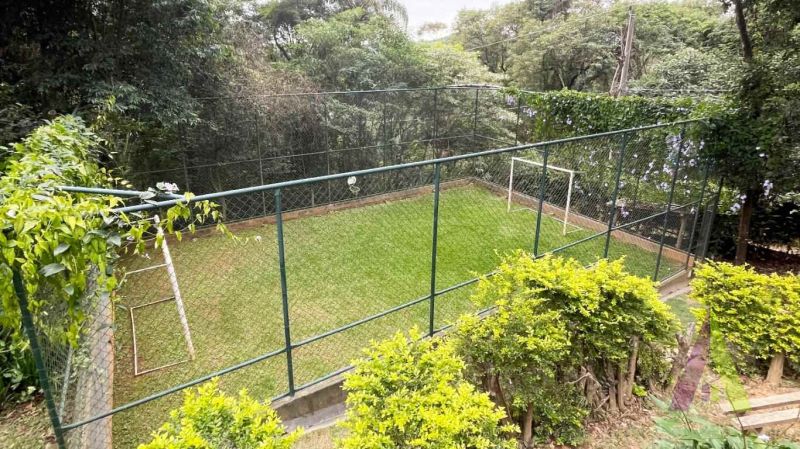 CHÁCARA COM VISTA PARA MONTANHAS EM COND...