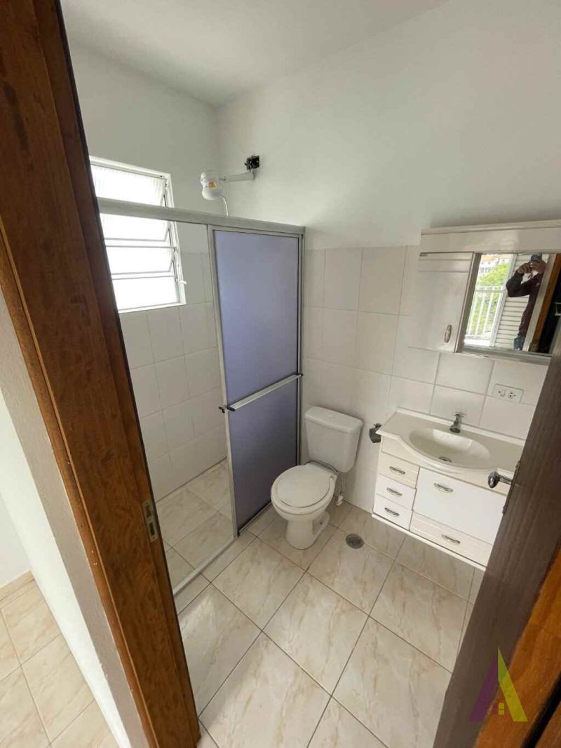 Sobrado no Centro de São Roque!