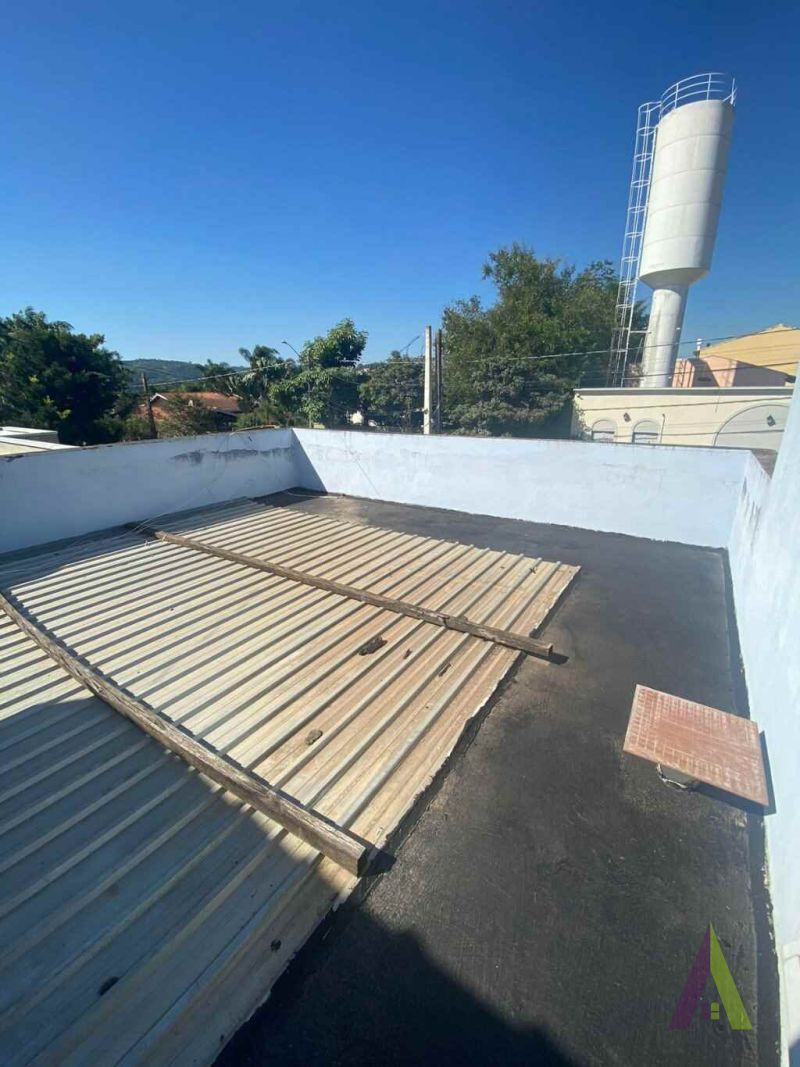 Casa em Condomínio Fechado de São Roque! 