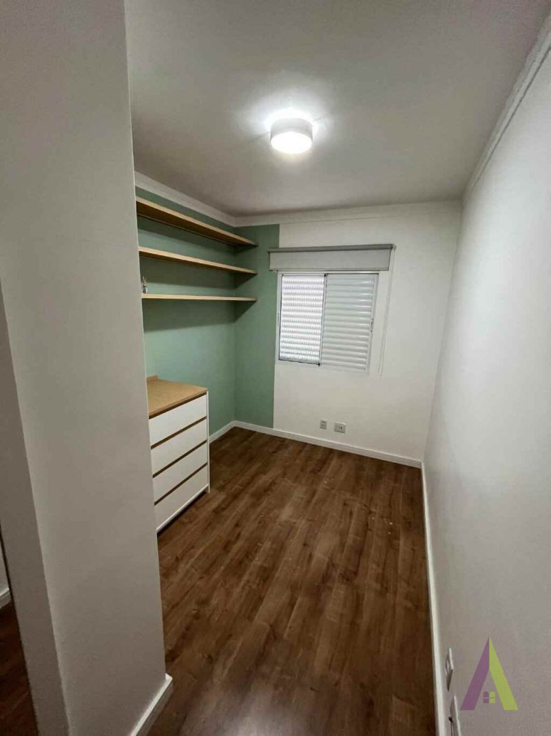 Casa em Condomínio Fechado Rica em Planejados de São Roque!