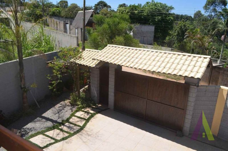 CHÁCARA NA ESTRADA DO VINHO EM SÃO ROQUE...