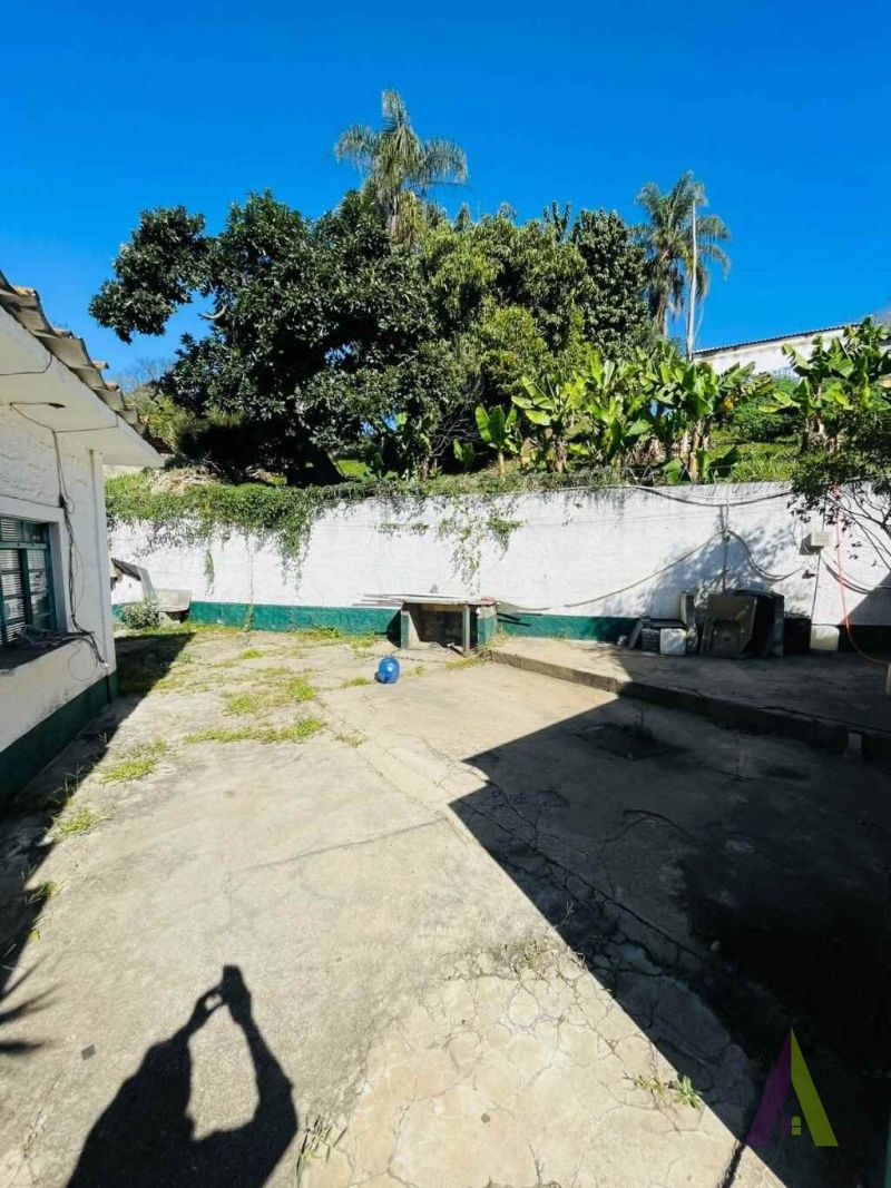 Ponto Comercial no Coração de São Roque!