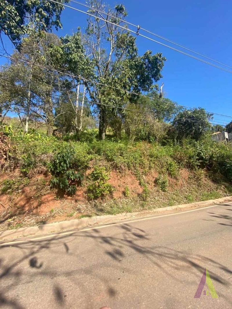 Terreno com Vista para o Morro do Saboo em São Roque! 