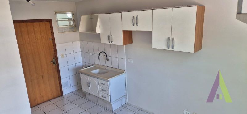 Kitnet Duplex em Bairro Tradicional de São Roque!
