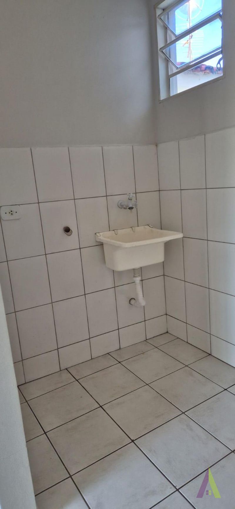 Kitnet Duplex em Bairro Tradicional de São Roque!