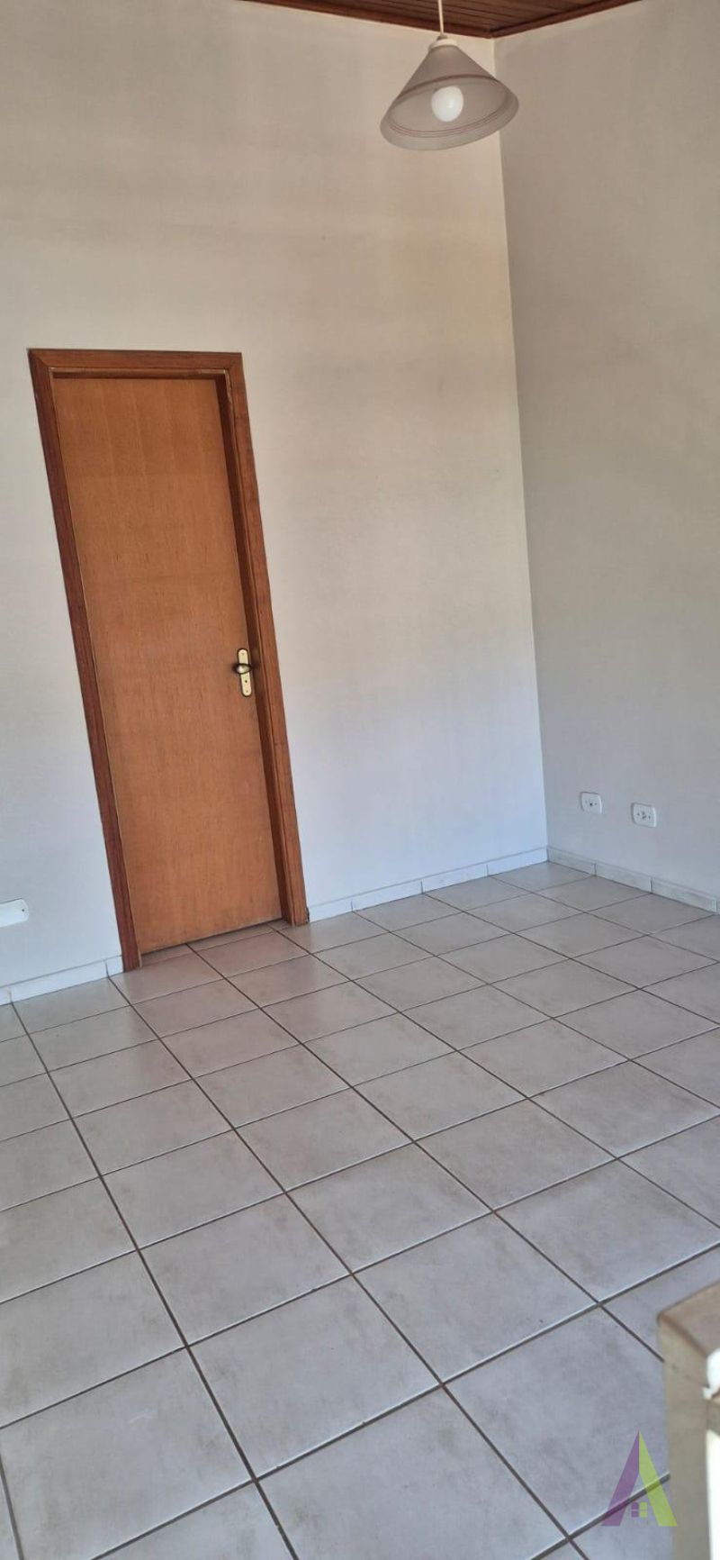 Kitnet Duplex em Bairro Tradicional de São Roque!
