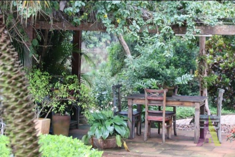 Casa em Condomínio de Luxo Patrimônio do Carmo de São Roque!