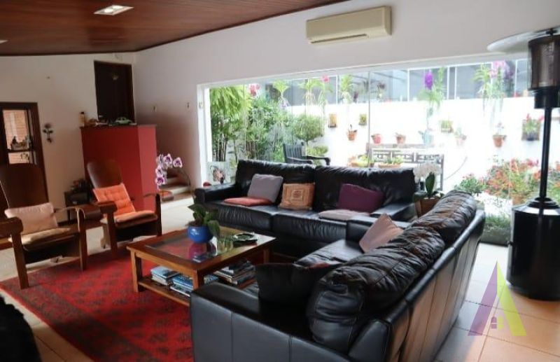 Casa em Condomínio de Luxo Patrimônio do Carmo de São Roque!