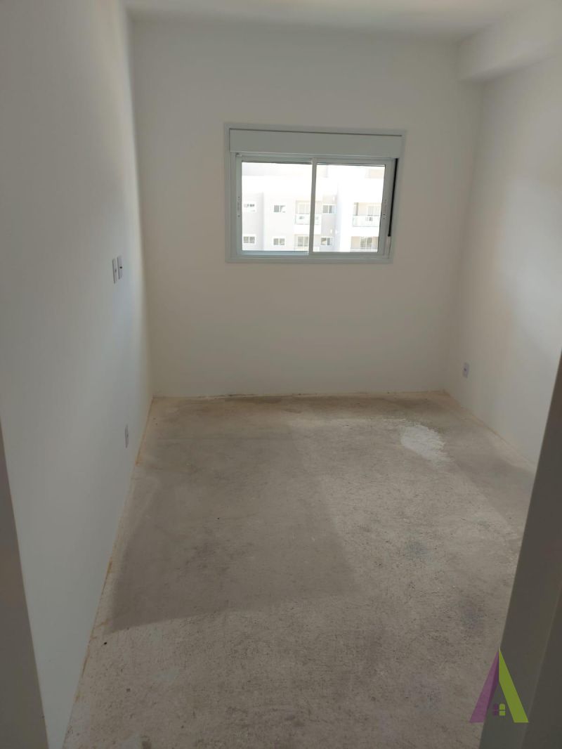 Apartamento Duplex Novo em Condomínio Resort de São Roque! 