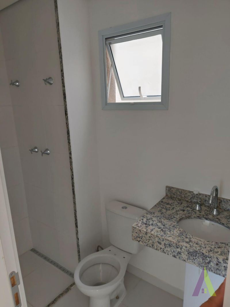 Apartamento Duplex Novo em Condomínio Resort de São Roque! 