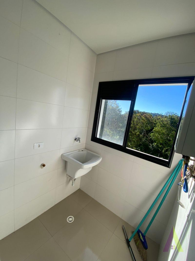Apartamento Amplo em São Roque!