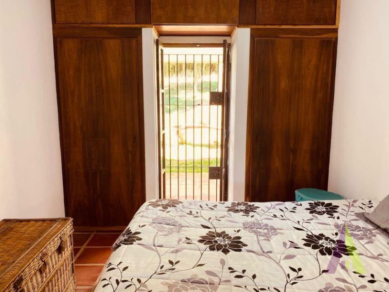 Sitio com 3 Casas e Lago em São Roque!