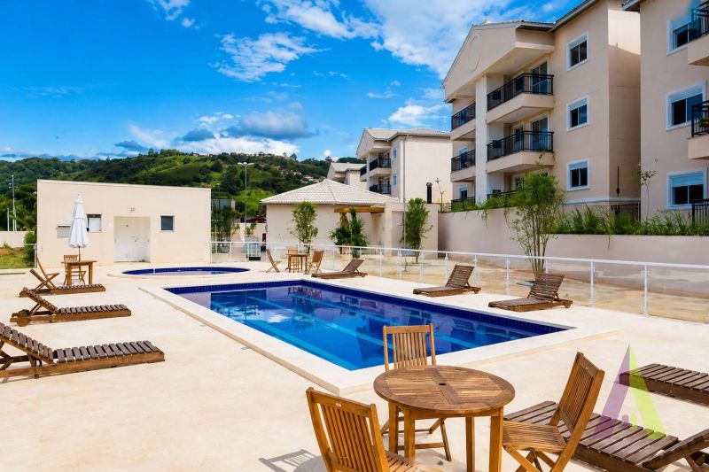 Apartamento em Condomínio Resort de São Roque!