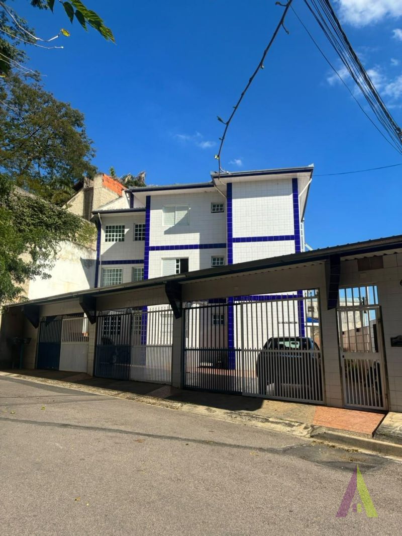 Apartamento Próximo ao Centro de São Roque!