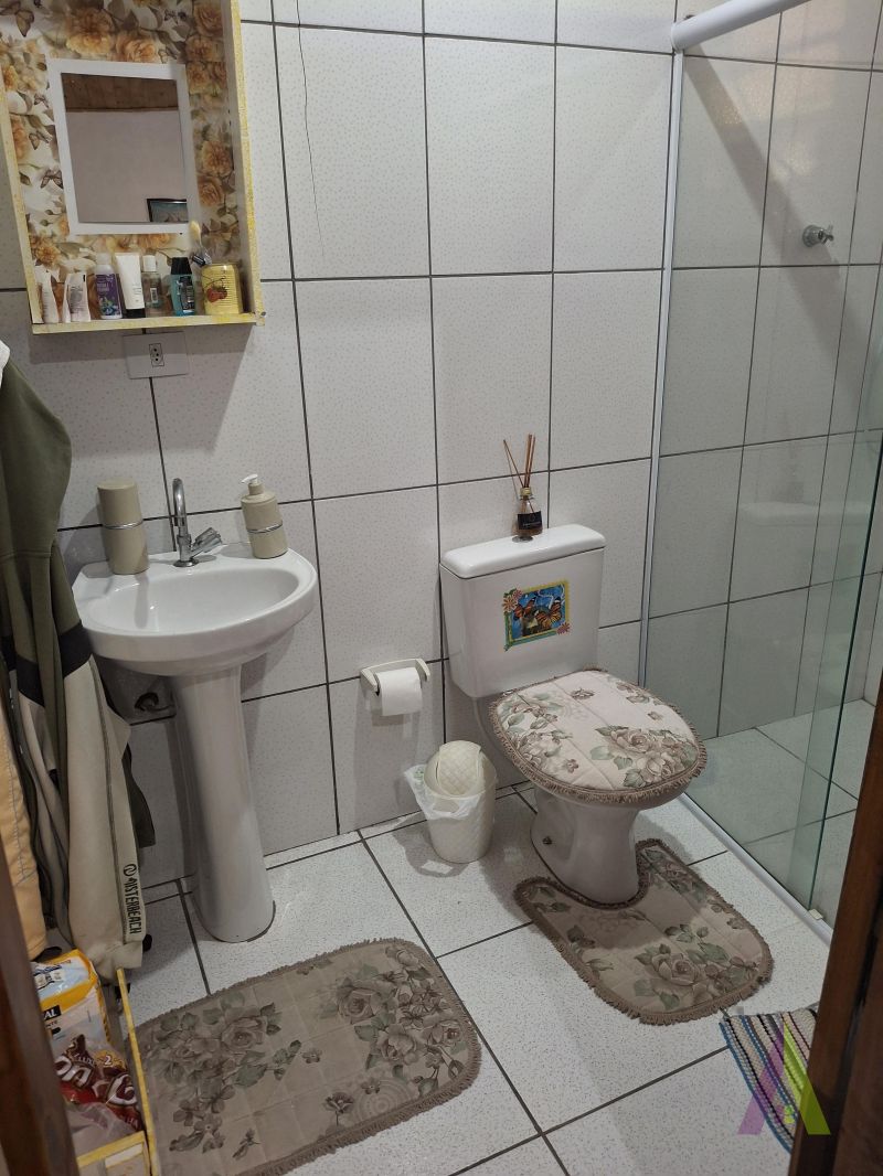 Chácara com piscina e tobogã em São Roque!