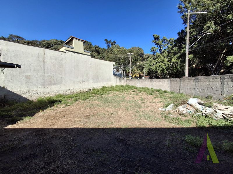 Terreno em Vila Junqueira, SÃO ROQUE - Terreno de esquina plano e murado na região central de São Roque! - Foto 14