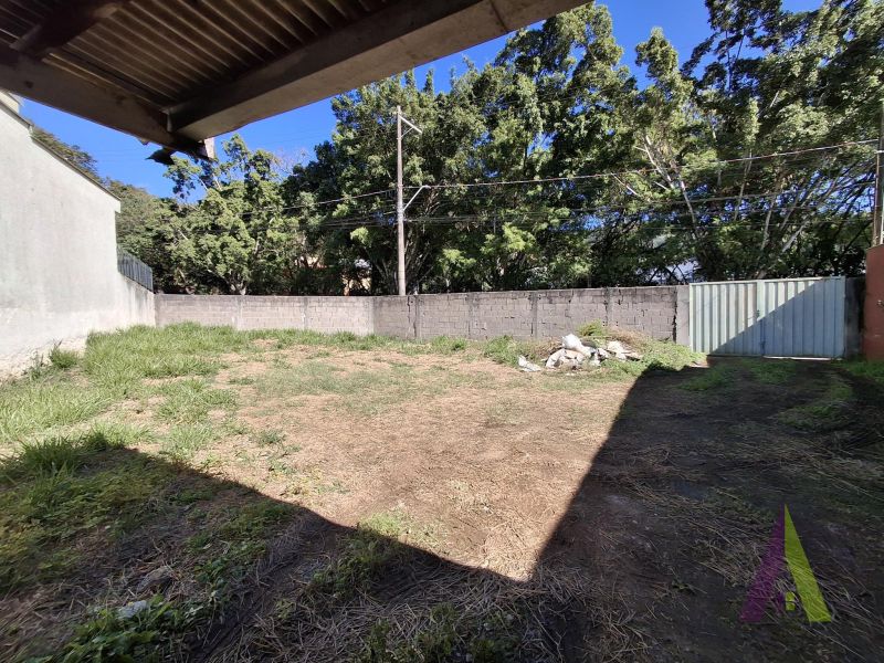 Terreno em Vila Junqueira, SÃO ROQUE - Terreno de esquina plano e murado na região central de São Roque! - Foto 4
