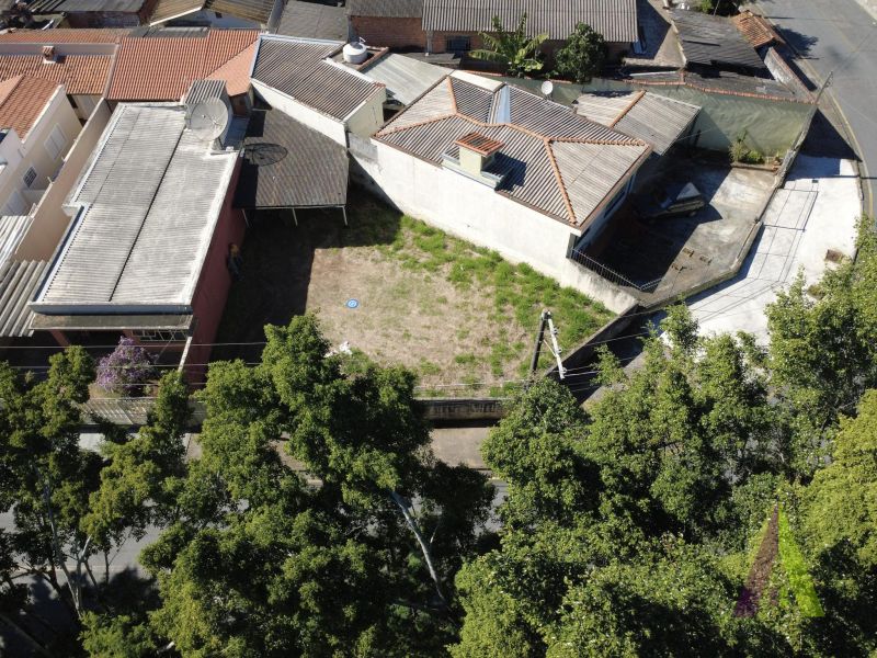 Terreno em Vila Junqueira, SÃO ROQUE - Terreno de esquina plano e murado na região central de São Roque! - Foto 12