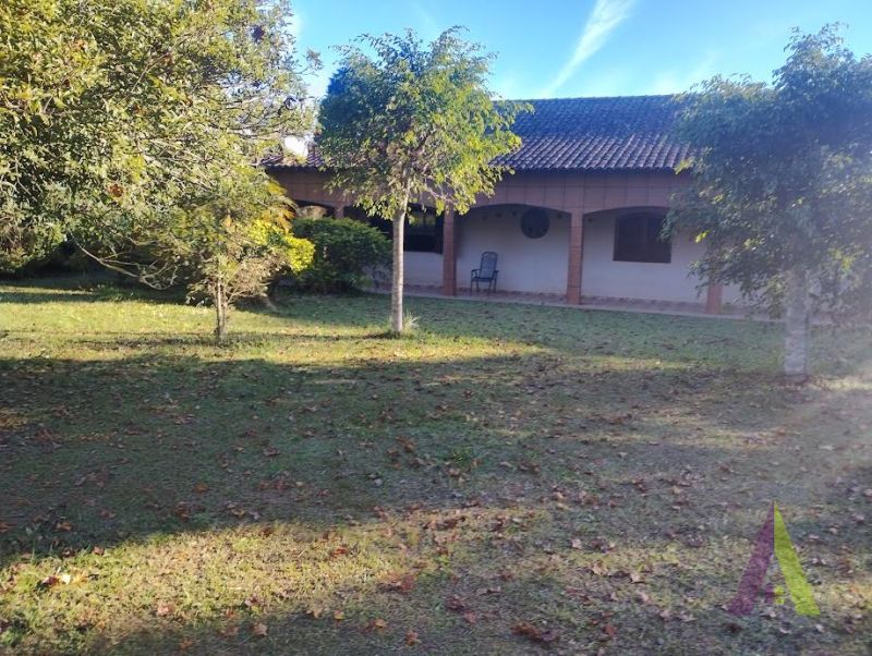 Chácara em Roteiro do Vinho, SÃO ROQUE - Chácara na beira da pista do roteiro do vinho de São Roque! - Foto 2