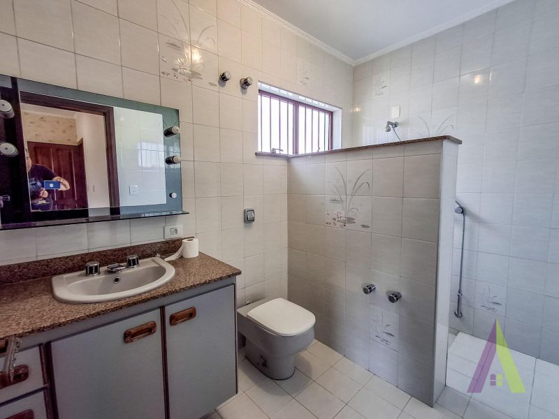 Condomínio em Vila Marques, SÃO ROQUE - Sobrado de Alto Padrão com Atelier Avarandado e Linda Vista no Coração de São Roque! - Foto 106