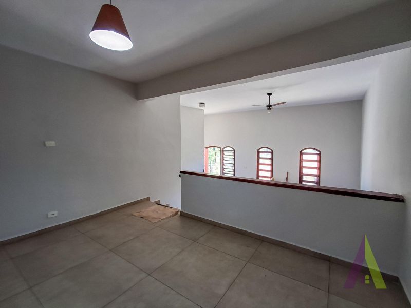 Condomínio em Jardim Boa Vista, SÃO ROQUE - Casa com kitnet e terraço coberto com churrasqueira em São Roque! - Foto 13