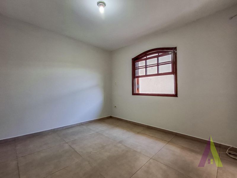 Condomínio em Jardim Boa Vista, SÃO ROQUE - Casa com kitnet e terraço coberto com churrasqueira em São Roque! - Foto 27