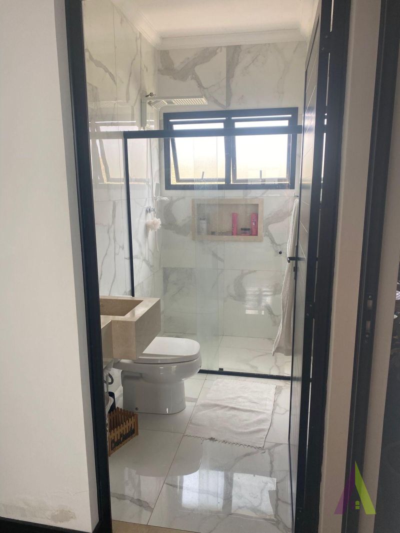 Condomínio em Porta do Sol, MAIRINQUE - Casa Térrea Rica em Planejados com Piscina no Porta do Sol!  - Foto 26