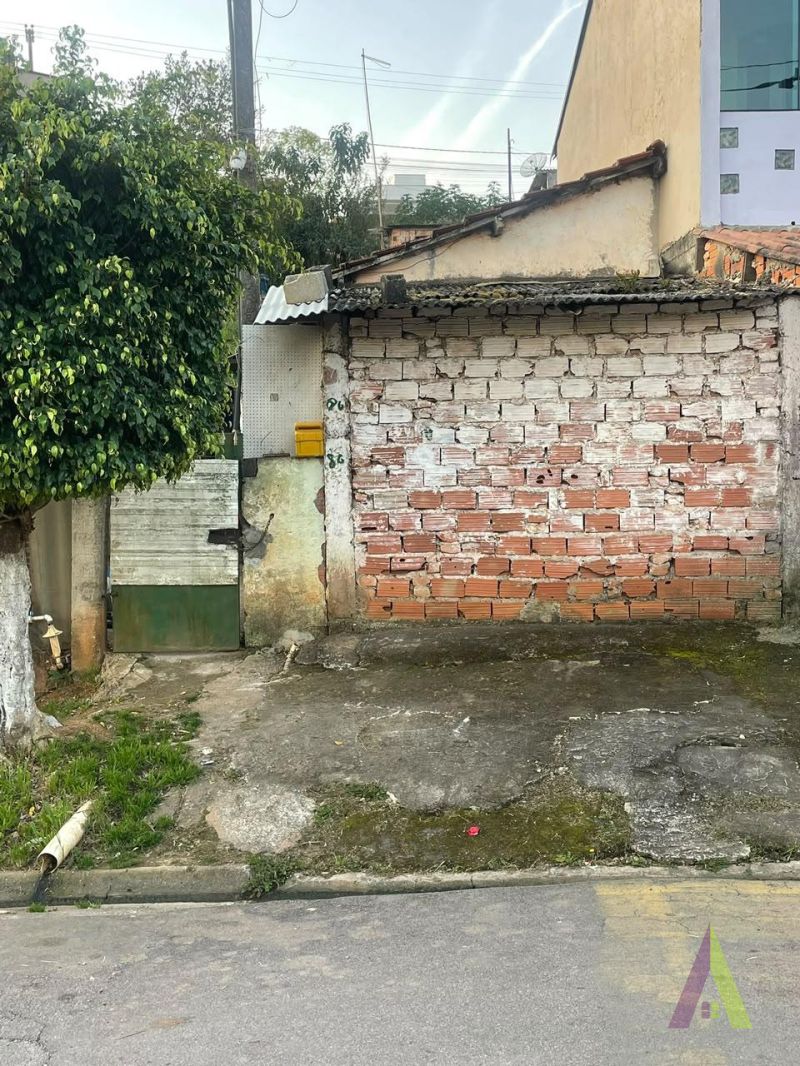 Condomínio em Jardim Vinhas Do Sol (Mailasqui), SÃO ROQUE - Imóvel em Mailasqui para Reformar e Alugar! 