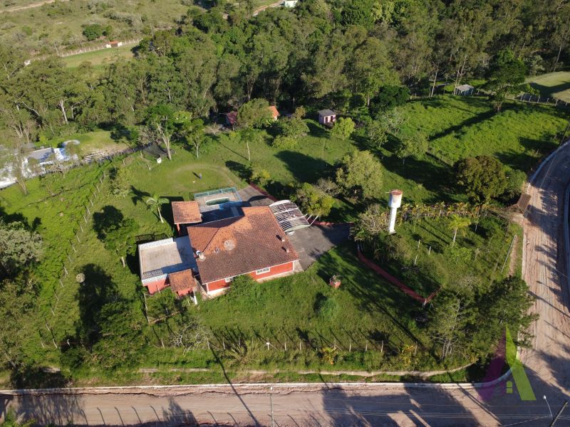 Sítio em Recanto das Acácias, SÃO ROQUE - Chácara com piscina, poço artesiano e gerador em São Roque! - Foto 43