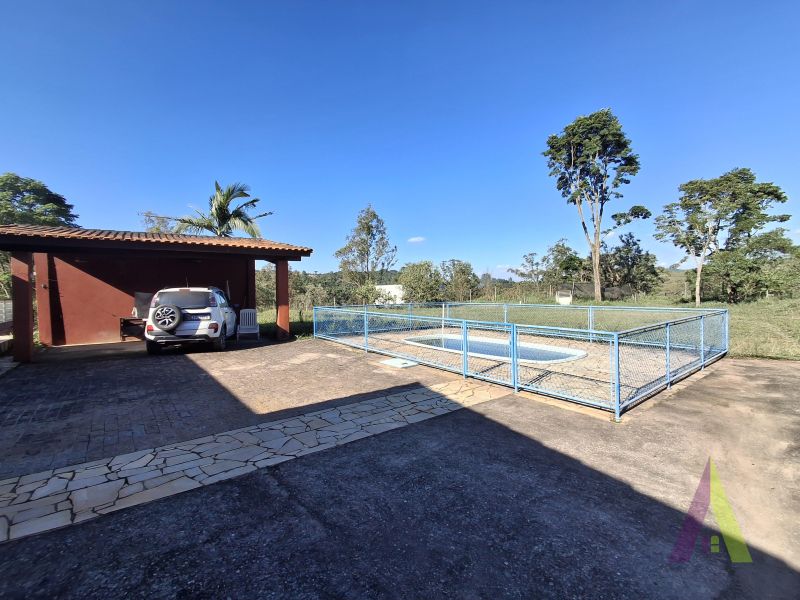 Sítio em Recanto das Acácias, SÃO ROQUE - Chácara com piscina, poço artesiano e gerador em São Roque! - Foto 42