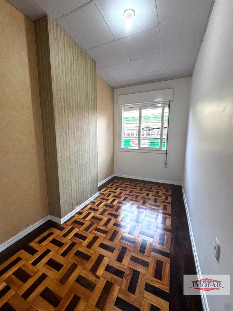 Casa/Residência 3 dormitórios  no bairro CENTRO em FARROUPILHA