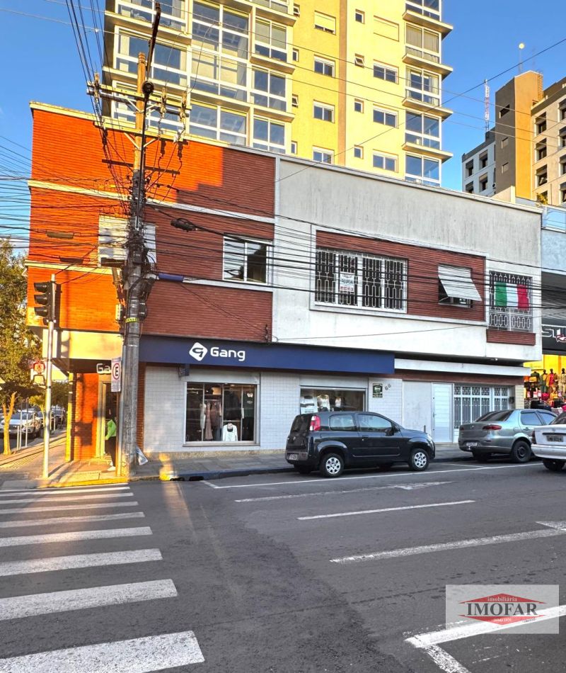 Casa/Residência 3 dormitórios  no bairro CENTRO em FARROUPILHA