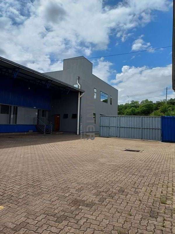 PAVILHÃO no bairro JARDIM ITU em PORTO ALEGRE