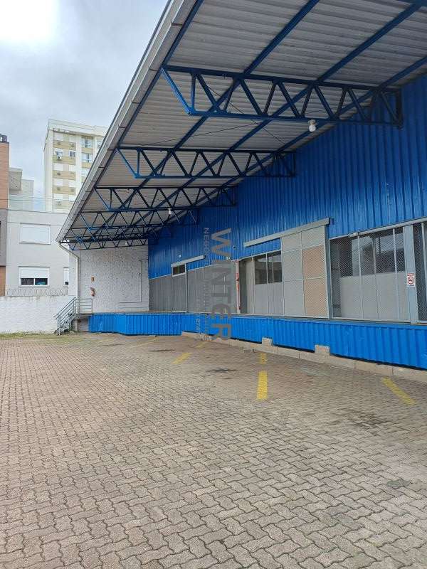 PAVILHÃO no bairro JARDIM ITU em PORTO ALEGRE